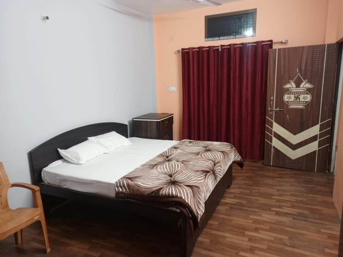 Shri Niwas Homestay Ayodhya Εξωτερικό φωτογραφία