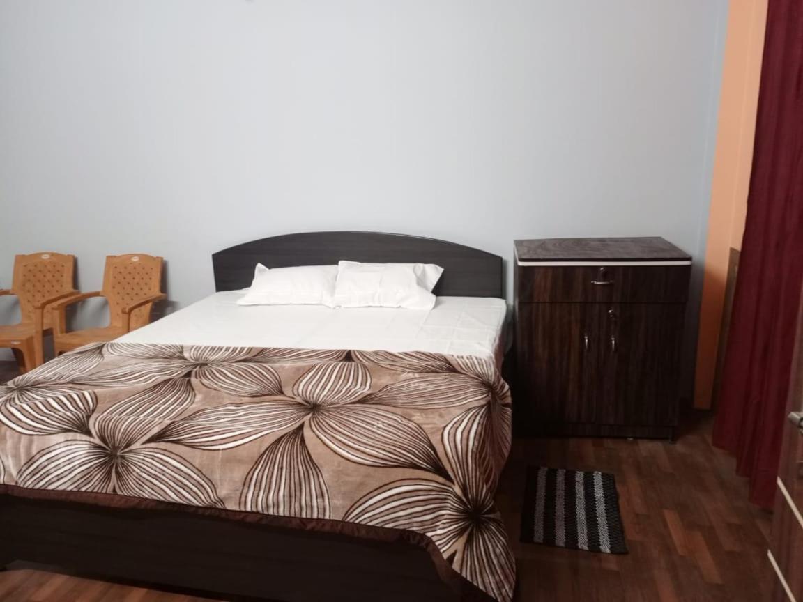 Shri Niwas Homestay Ayodhya Εξωτερικό φωτογραφία