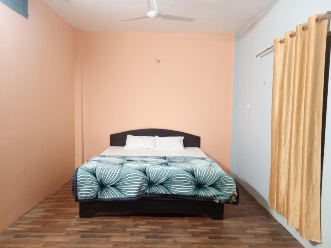 Shri Niwas Homestay Ayodhya Εξωτερικό φωτογραφία